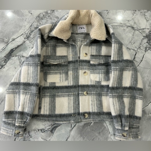 Zara Plaid Jacket 🩶 - Picture 5 of 6